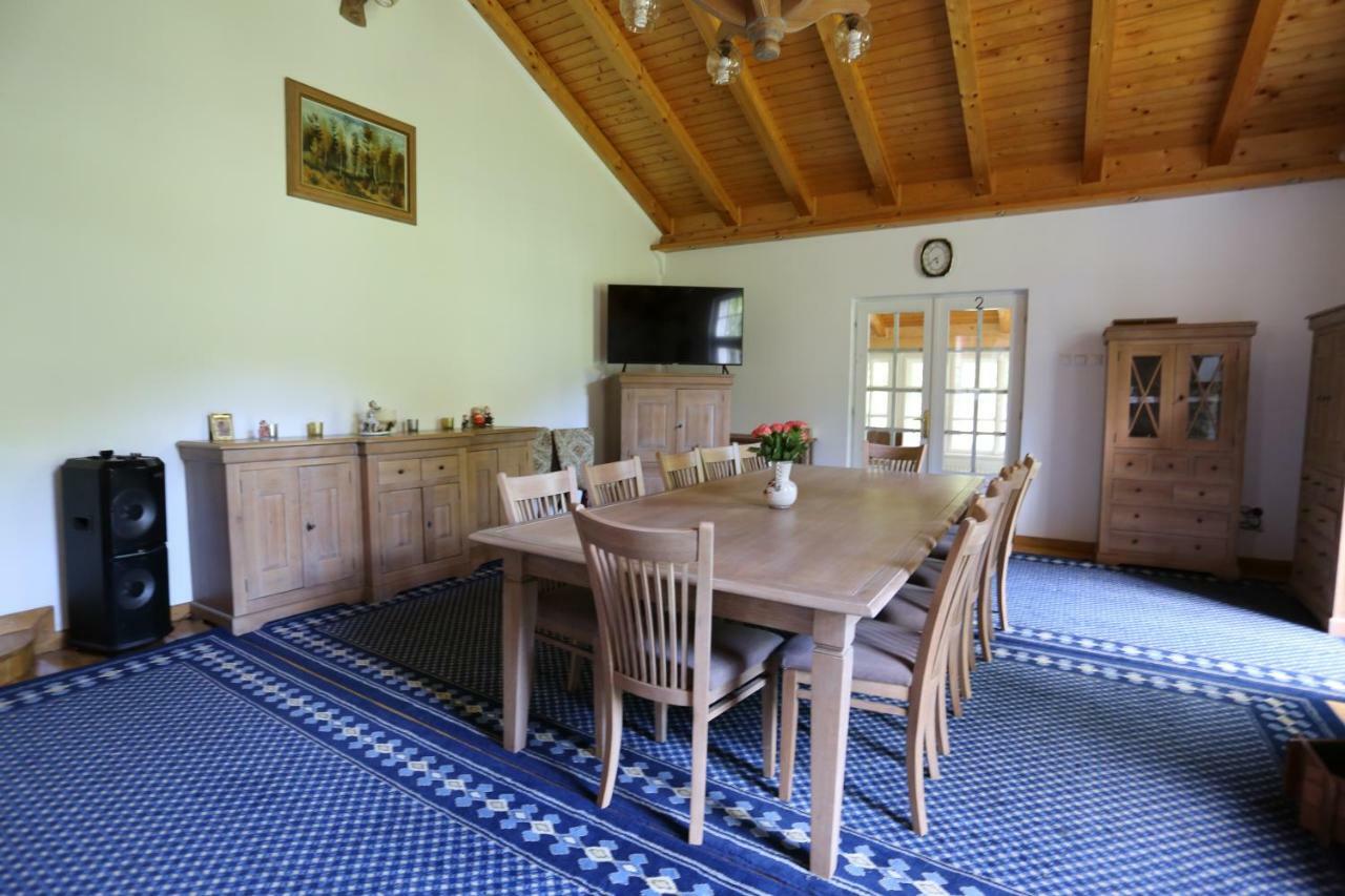 Casuta Cu Zorele Martinie Exterior foto